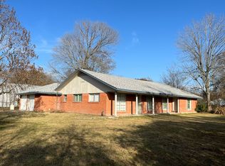 1942 Center St, Baytown, TX 77520