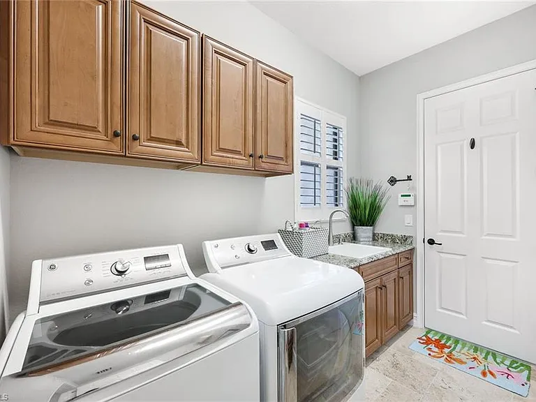 9856 Corso Bello Dr — Photo 24