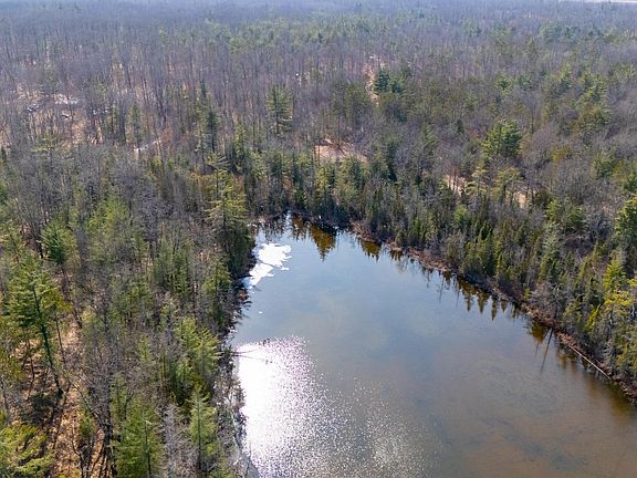 3rd image of 124AC Snowbowl Rd