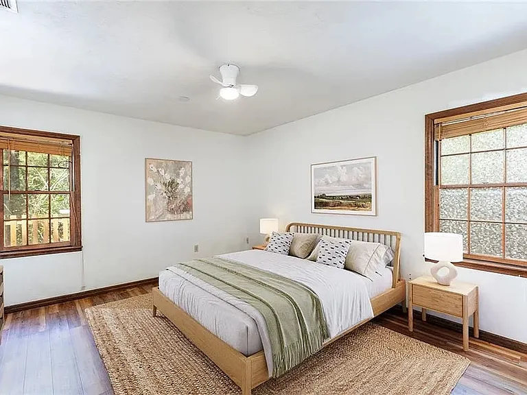 5208 SW 86th Ter — Photo 18