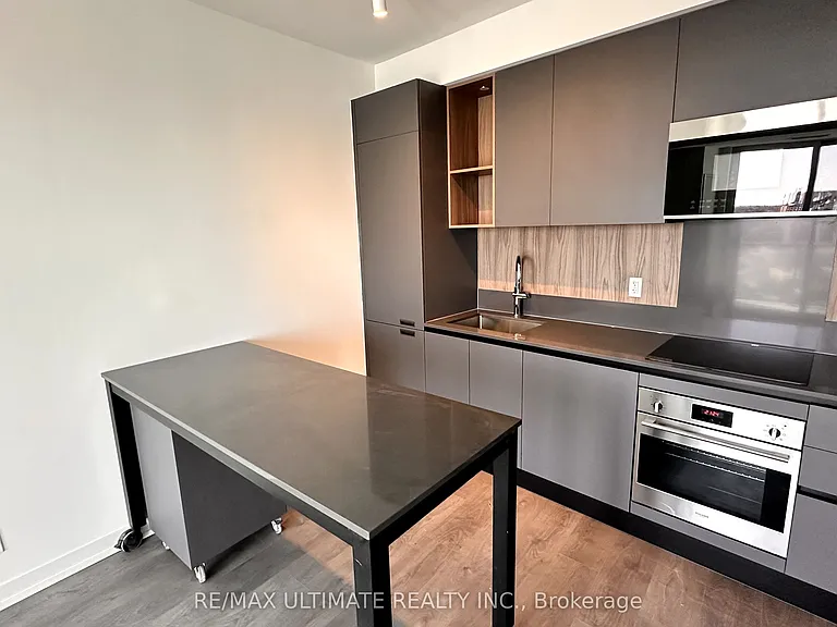 39 Mary St #2006 — Photo 11