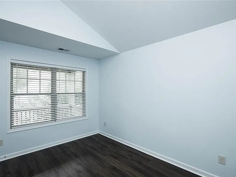 438 Privet Cir — Photo 40
