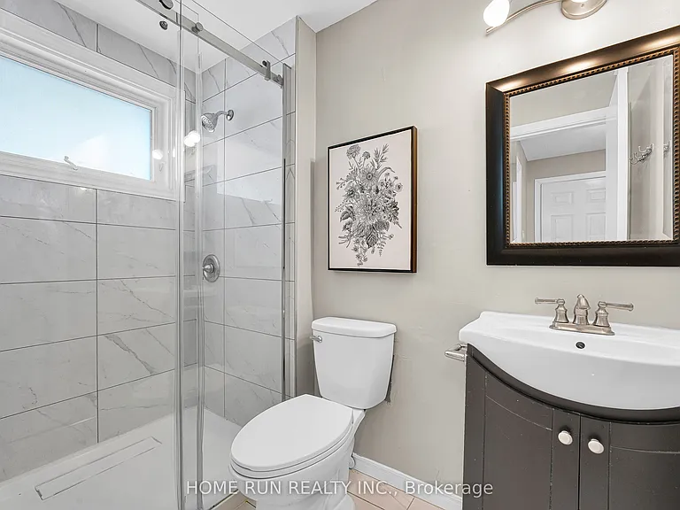 1259 Meadowlands Dr E — Photo 9