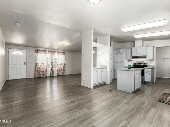 2200 N DELAWARE Drive #69, Apache Junction, AZ 85120