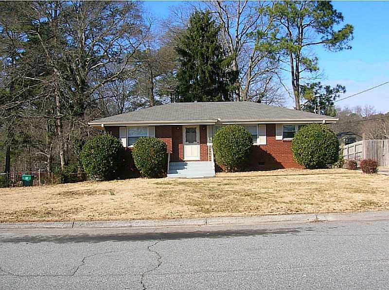 1st image of 3600 Crestview Dr SE