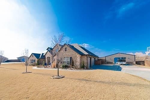2nd image of 9909 Artena Ct