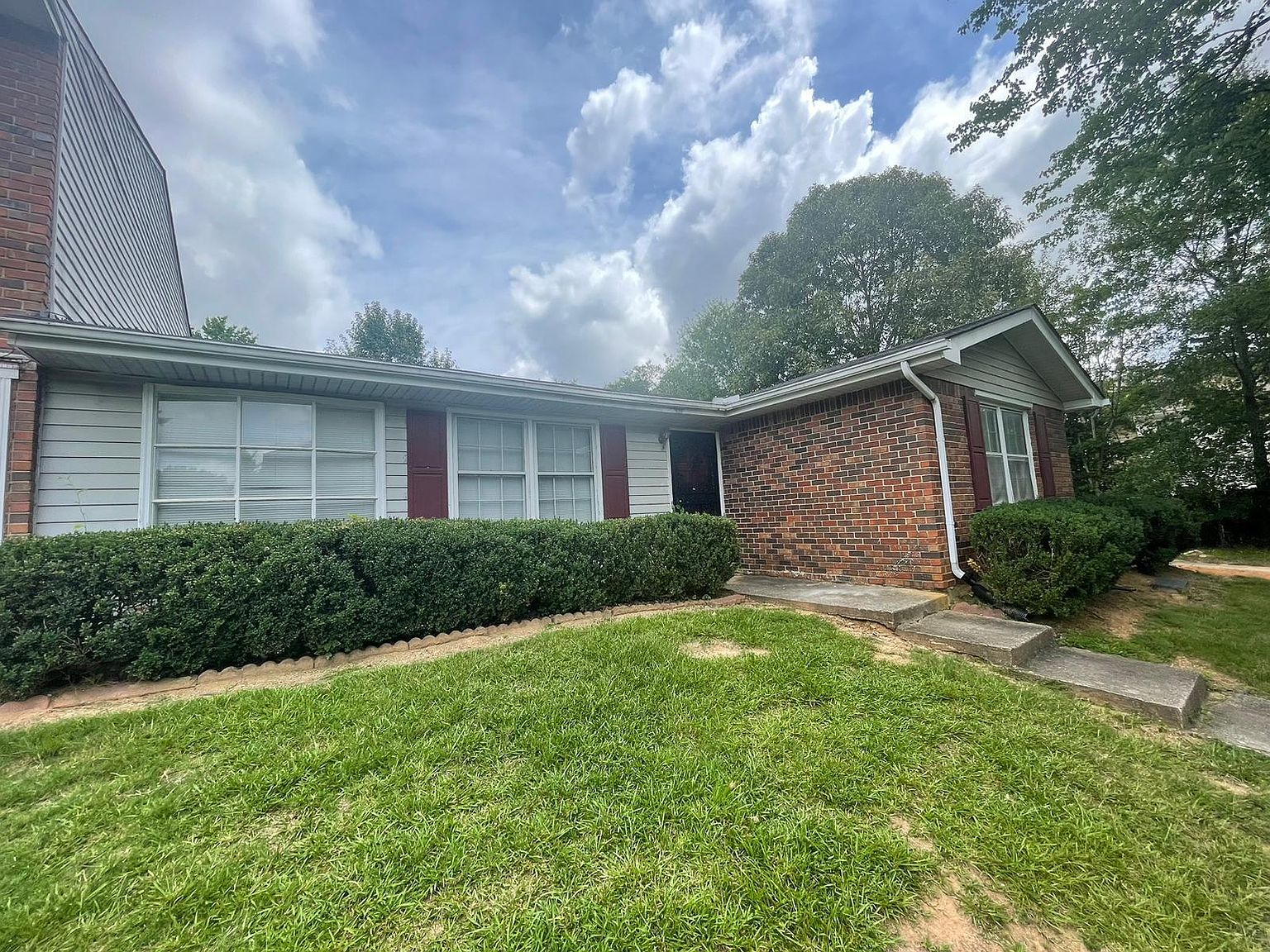 6354 Shannon Pkwy, Union City, GA 30291 Zillow