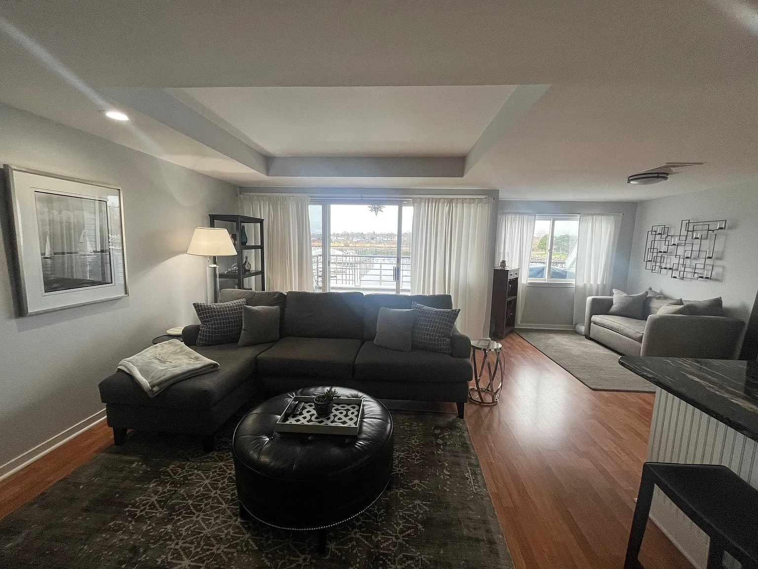 2 bed, 1257 sqft, $3,100 — Photo 3