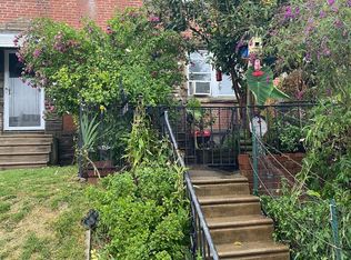 239 Benner St, Philadelphia, PA 19111