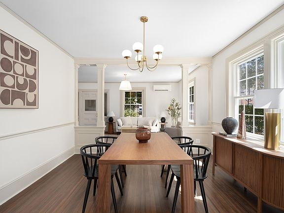 3rd image of 294 Cole Ave #296
