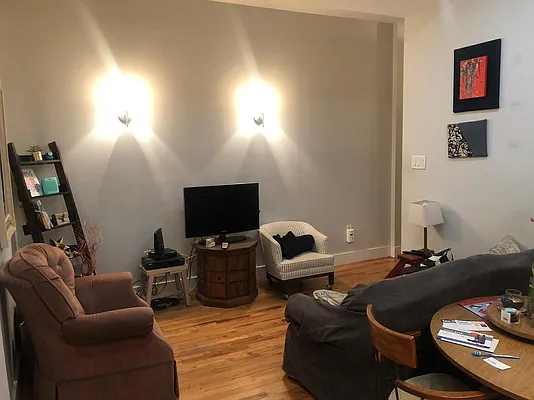 Rented by Jaytee America LLC | media 26