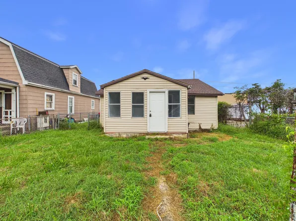 1032 Van Buren Ave, Huntington, WV 25704
