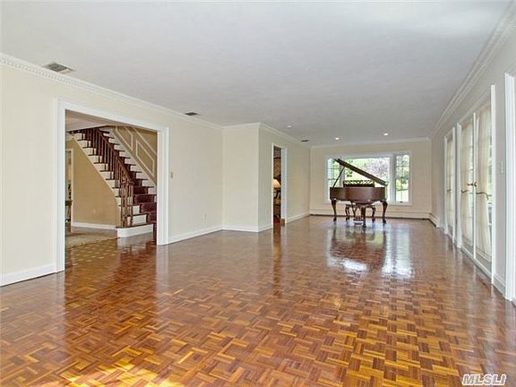 4th image of 331 Anchorage Dr