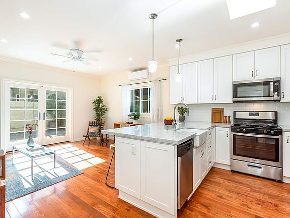 Lovely and sun-filled