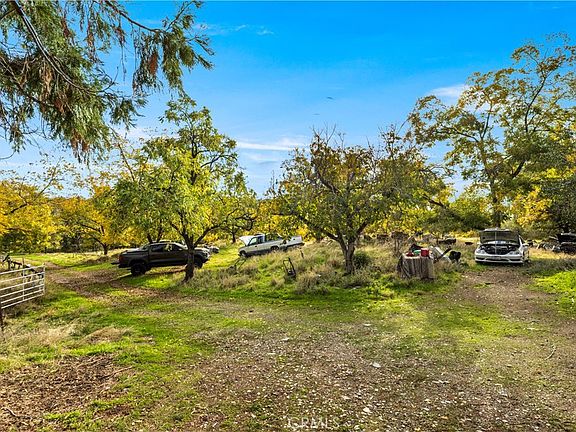 3rd image of 14528 Lime Kiln Road