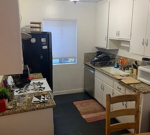 2nd image of 21 Sunset Ave APT 2