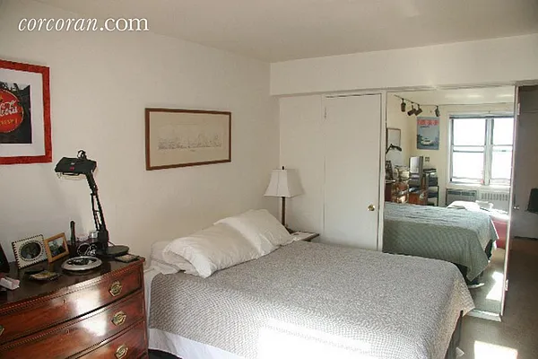 Rented by Corcoran | media 11