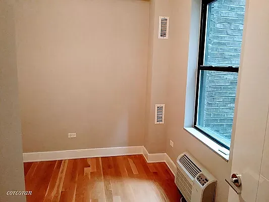 Rented by Corcoran | media 21