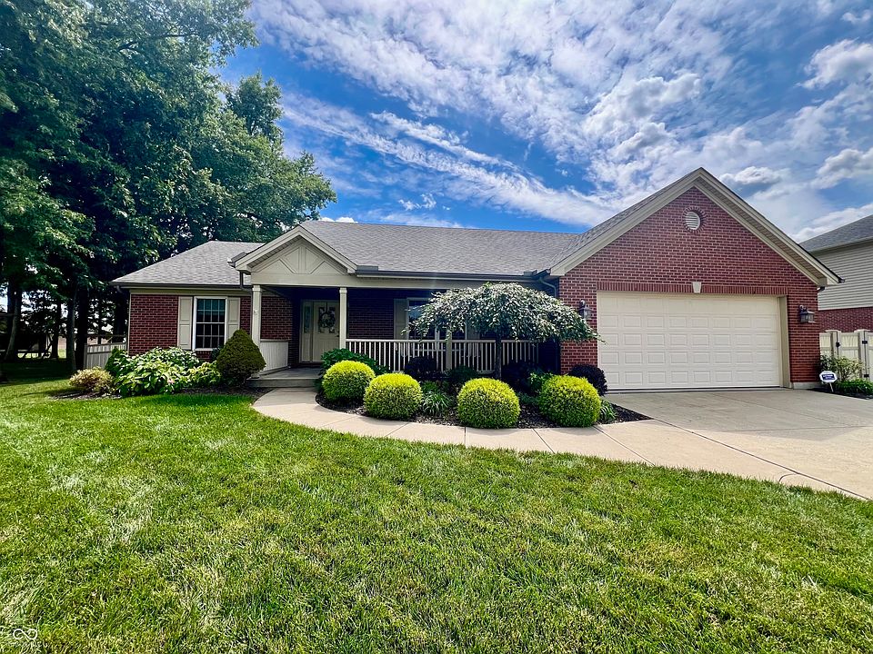 1st image of 381 Woodside Ct