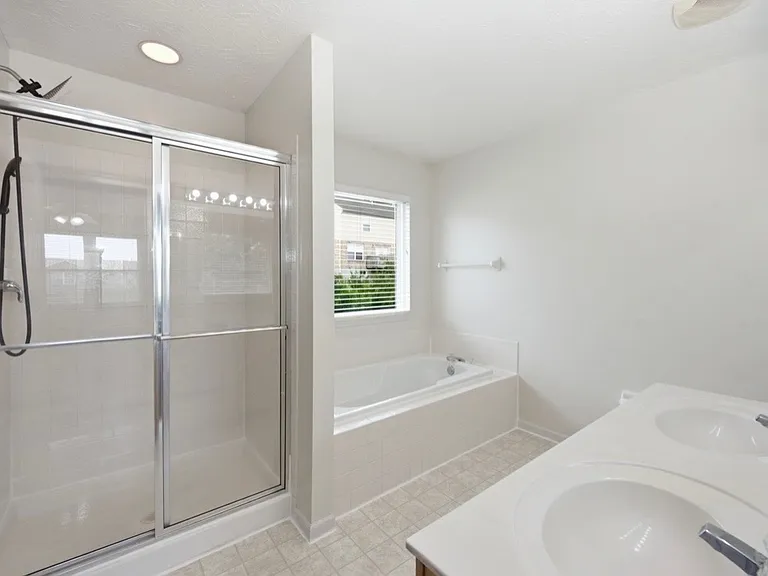7649 Tollgate Ct — Photo 19
