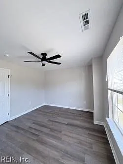 2049 Stonehurst St — Photo 23