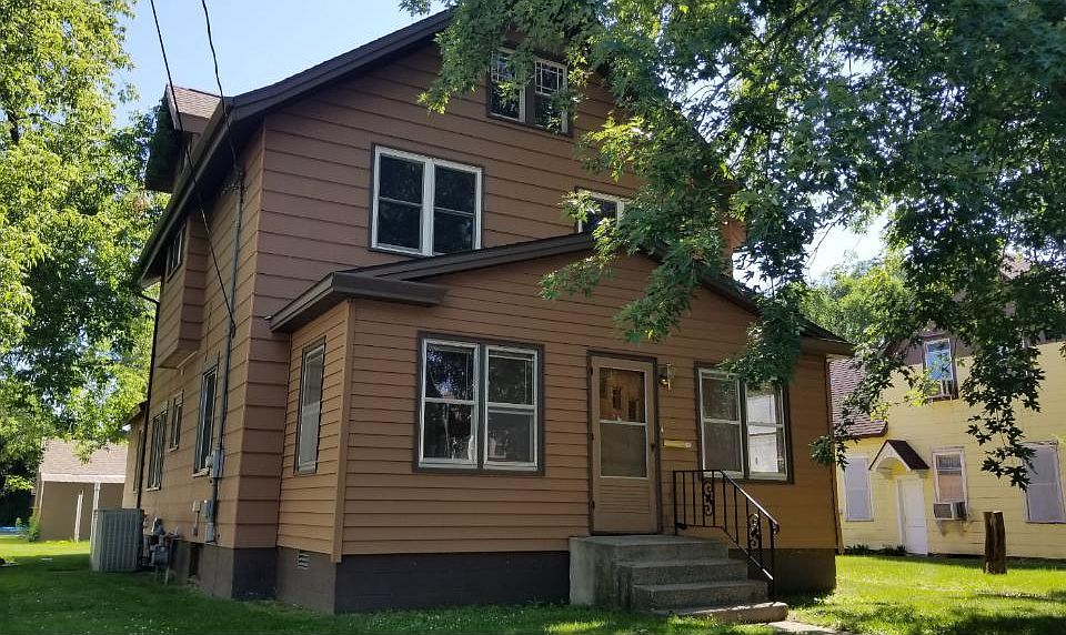 1st image of 226 13th Ave N