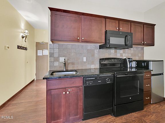 3rd image of 2325 Sidewinder Dr #809