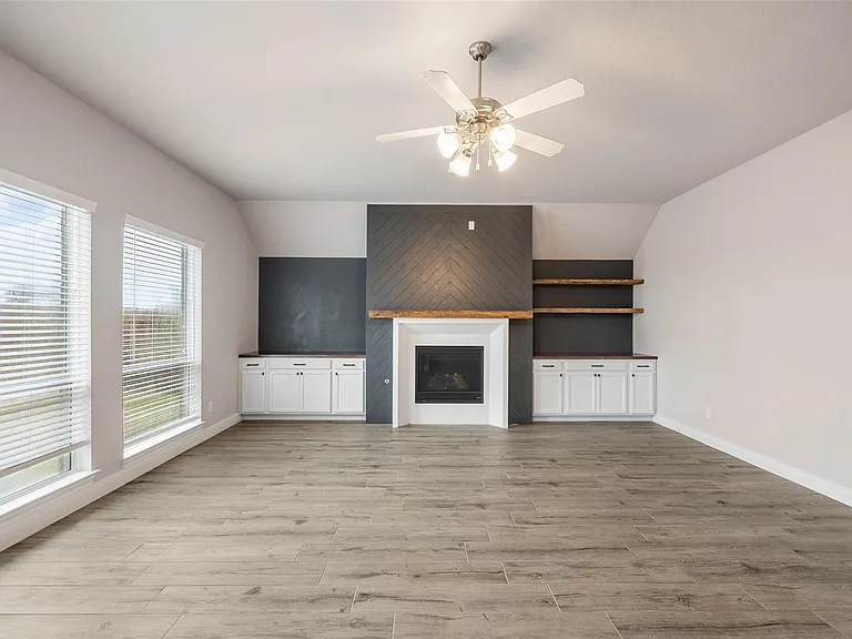 1524 N Blue Bonnet Ln — Photo 18