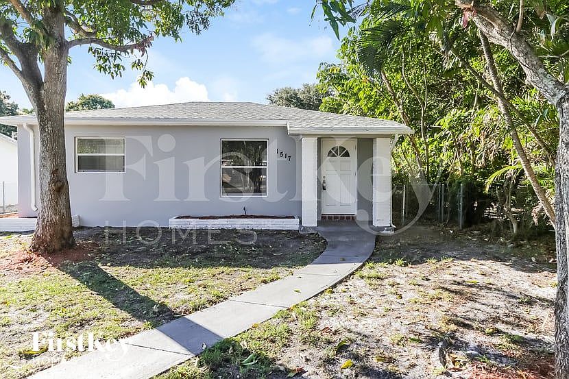1st image of 1517 17th Ave N