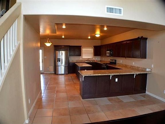 5th image of 3921 Tierra Roman Dr