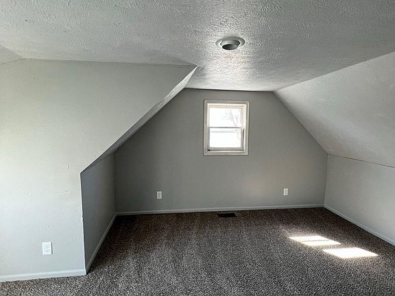 3rd image of 3505 Avenue C