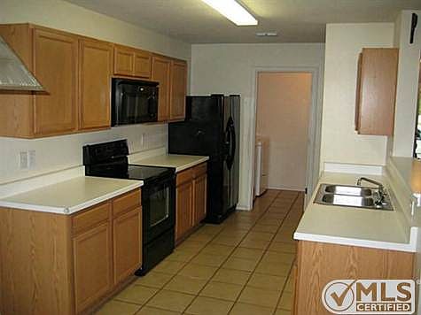 2nd image of 1612 Pheasant Creek Dr