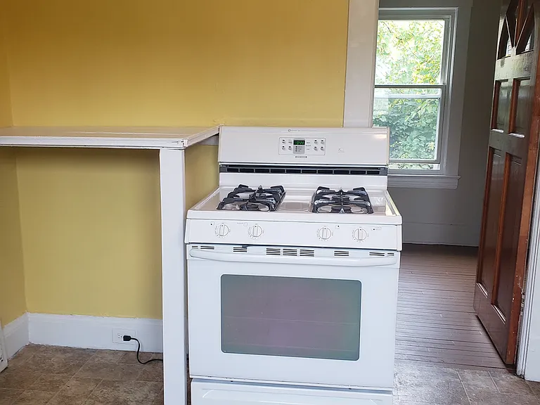 2204 Forestdale Ave #2 — Photo 6