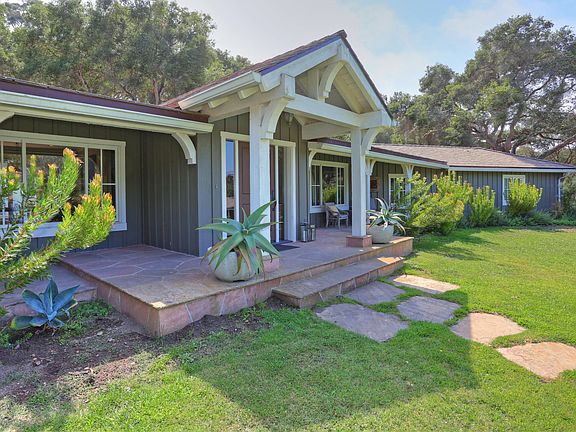 5th image of 1125 Estrella Dr