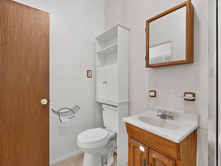 615 Quincy St NE #A & B — Photo 39