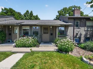 2655 Whitewood St, Ann Arbor, MI 48104