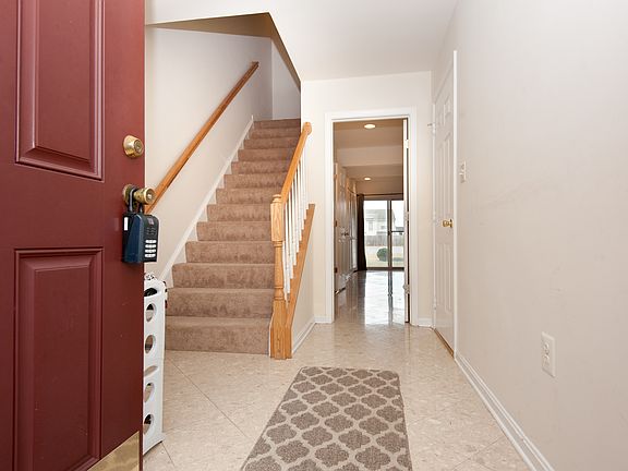 2nd image of 10843 Krystal Ct