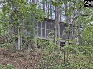 697 Kingfisher Dr, Ridgeway, SC 29130