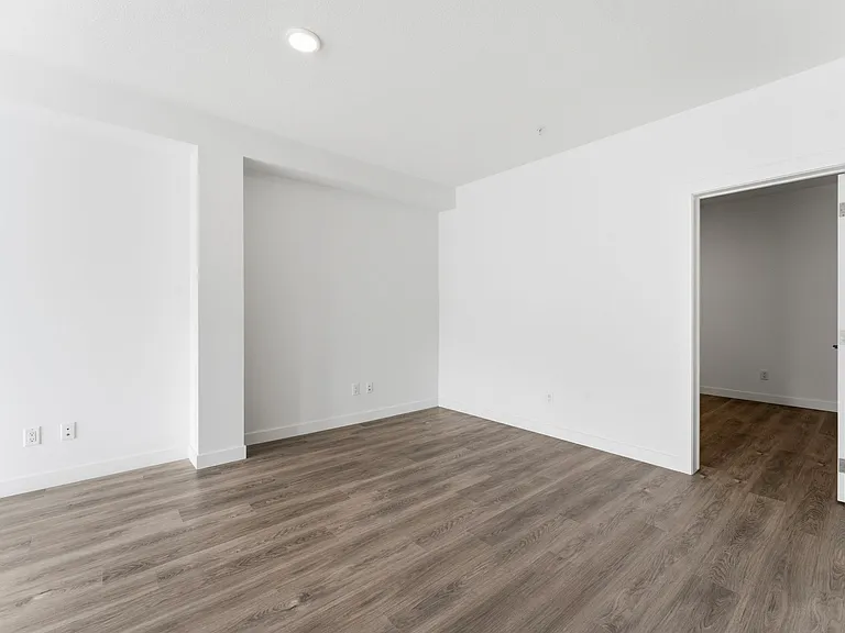 3360 16th St SW — Photo 46