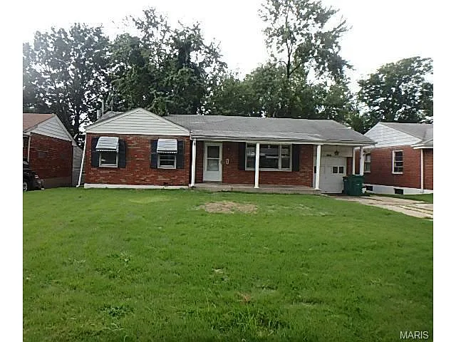 9449 Pickford Pl photo 1