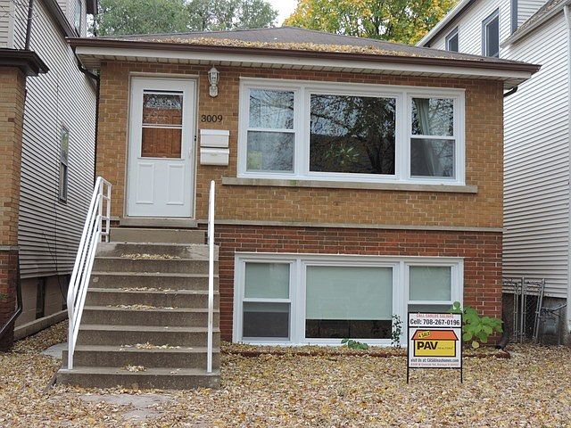 1st image of 3009 Euclid Ave