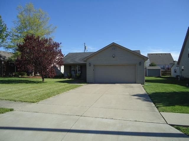 1st image of 925 Kennedy Ct