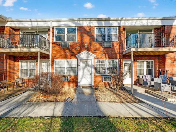 4 Colonial Road #96, Beacon, NY 12508