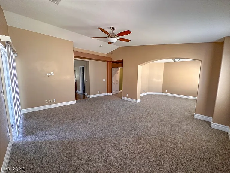 142 Castle Course Ave — Photo 14