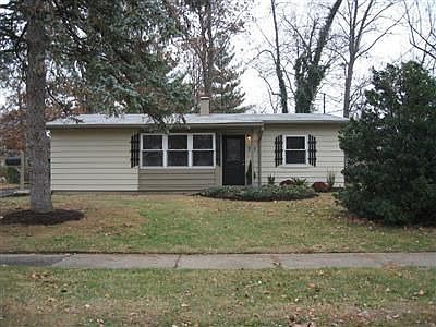 1st image of 230 Oneida Dr