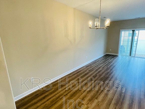 4th image of 413 House Of Burgesses Way