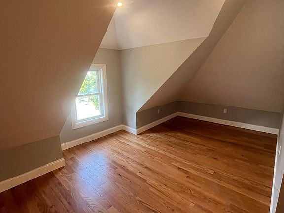 5th image of 139-141 Elmwood Ave #2