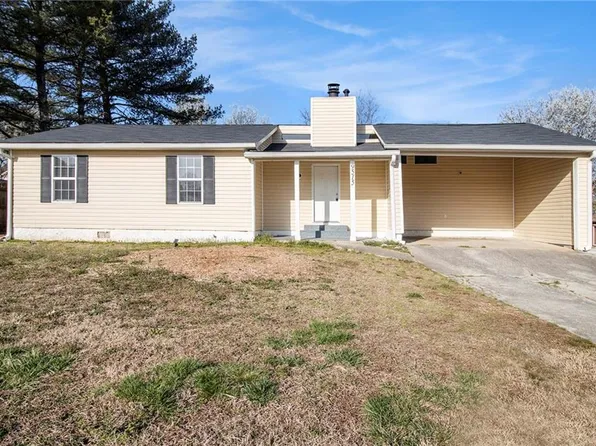 9515 Deerfield Ln, Jonesboro, GA 30238