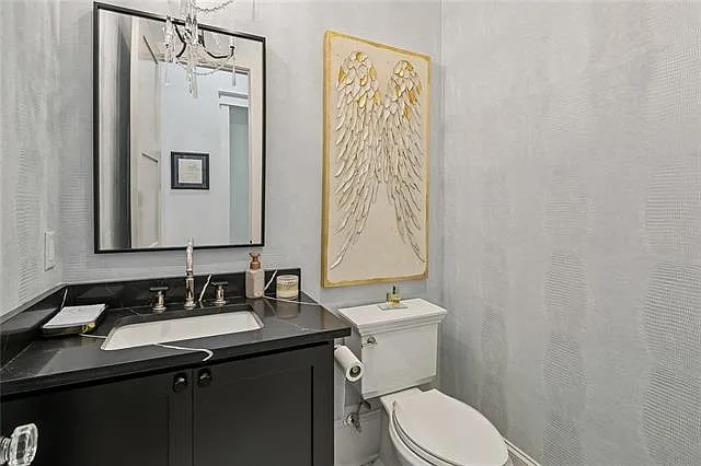141 Bay Tree Manor Dr — Photo 23