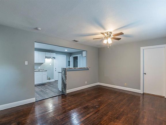 4th image of 1721 Rosewood St